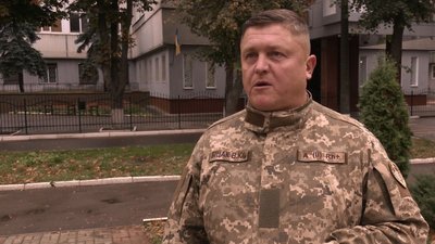 Сумські добровольчі формування здадуть свою зброю назад в поліцію Сумські добровольчі формування здадуть свою зброю назад в поліцію