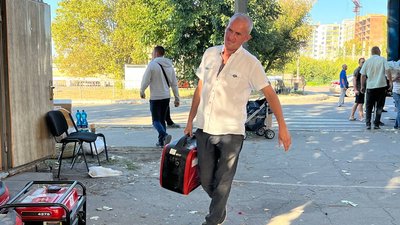 150 генераторів, дитячі речі та медзасоби. Для Миколаївщини та Херсонщини доставили допомогу 150 генераторів, дитячі речі та медзасоби. Для Миколаївщини та Херсонщини доставили допомогу