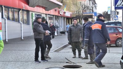 У Луцьку шість будинків четверту добу без тепла У Луцьку шість будинків четверту добу без тепла