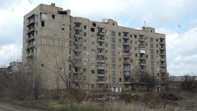 У прифронтовій Красногорівці не можуть отримати компенсацію за зруйноване обстрілами житло У прифронтовій Красногорівці не можуть отримати компенсацію за зруйноване обстрілами житло