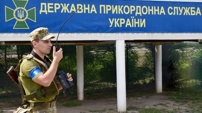 Вплав через Дунай та на кареті "швидкої": топ найбільш незвичних спроб "ухилянтів" перетнути кордон на Одещині