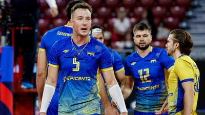 Олег Плотницький у матчі проти Португалії