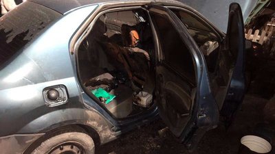 У Кривому Розі на тимчасовій зупинці зайнявся легковий автомобіль