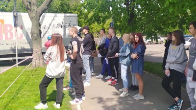 Щоб підтримати підлітків: у Черкасах організували змагання з картинг-слалому Щоб підтримати підлітків: у Черкасах організували змагання з картинг-слалому