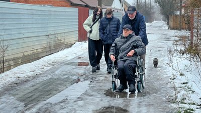В Ліску не ремонтують дороги