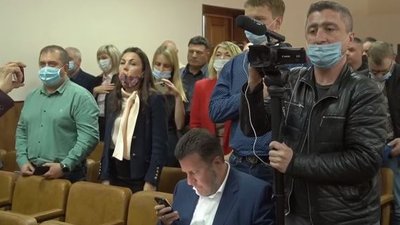"Це був не гімн", – нардеп із Черкащини пояснив, чому відмовився встати під час гімну України