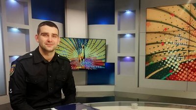 У Запоріжжі пасажир погрожував револьвером в автобусі через зауваження надягти маску
