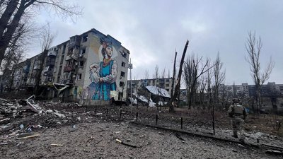 Авдіївка зазнала дванадцять авіаударів: як минула доба на Донеччині