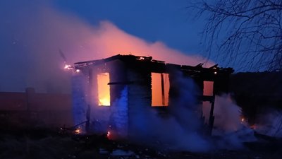 Горів житловий будинок