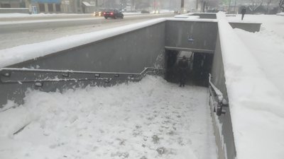 У Житомирі та області дороги розчищатимуть від снігу цілодобово У Житомирі та області дороги розчищатимуть від снігу цілодобово