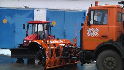 На Житомирщині у разі снігопаду прибирати дороги зможуть до 100 одиниць техніки На Житомирщині у разі снігопаду прибирати дороги зможуть до 100 одиниць техніки