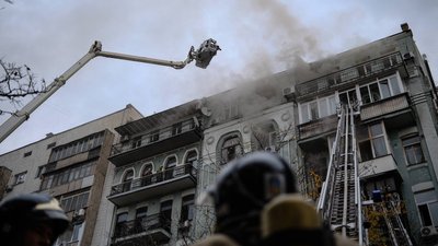 У Печерському районі Києва на вулиці Шота Руставелі зайнялася квартира
