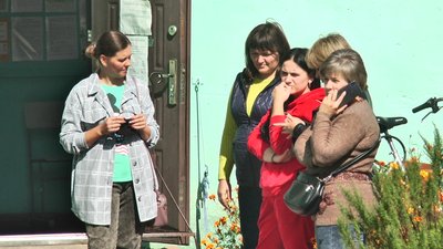 Батьки вважають: на директорку чинили тиск, тому вона звільнилася. Батьки вважають: на директорку чинили тиск, тому вона звільнилася.