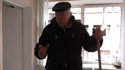 Охороняє від мародерів та прибирає, - чернігівець тиждень не полишає зруйнованого дитсадка Охороняє від мародерів та прибирає, - чернігівець тиждень не полишає зруйнованого дитсадка