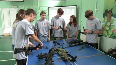75 дітей із Донеччини пройшли військово-патріотичний вишкіл