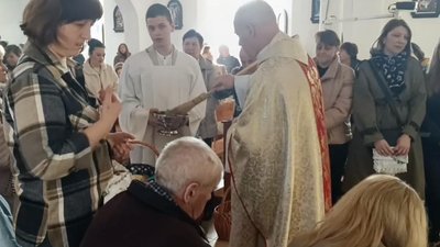Як у Хмельницькому віряни західного обряду відзначають Великдень