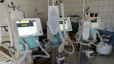 В Одесу доставили 15 апаратів вентиляції легень В Одесу доставили 15 апаратів вентиляції легень