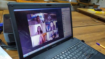 Як вчаться онлайн учні Кропивницької гімназії нових технологій навчання