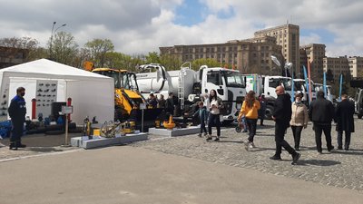 Терехов прокоментував святкування 1 травня на площі Свободи попри "червону" зону Терехов прокоментував святкування 1 травня на площі Свободи попри "червону" зону