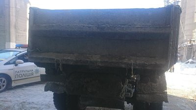 У Тернополі вантажівка переїхала жінку У Тернополі вантажівка переїхала жінку