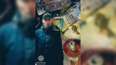 Домашнє насильство, наркотики у Чернігові: у чоловіка виявили наркотичні речовини