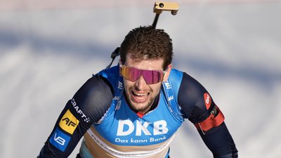 "Глибоко шкодую". Чемпіона світу з біатлону зняли з масстарту на Кубку світу через постріл у готелі: що відбулося
