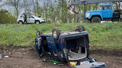 На Красилівщині слідчі встановлюють обставини ДТП, в якій загинув 52-річний водій