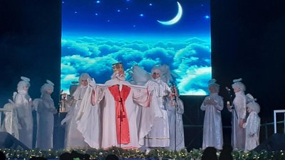 У Луцьку засвітили головне ялинкове тріо У Луцьку засвітили головне ялинкове тріо