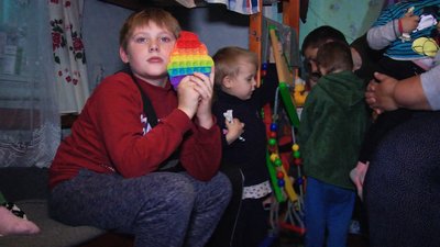 Родина з Херсонщини мріє повернутися додому. 10 листопада 2022 рік Родина з Херсонщини мріє повернутися додому. 10 листопада 2022 рік
