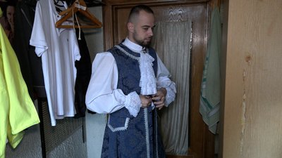 З електриків – у актори. На рівненській сцені в "Тартюфі" дебютує Остап Жежерун З електриків – у актори. На рівненській сцені в "Тартюфі" дебютує Остап Жежерун