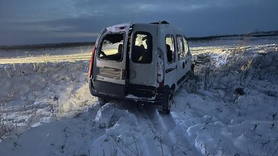 На Житомирщині у ДТП травмувалися троє людей, серед яких 5-річний хлопчик На Житомирщині у ДТП травмувалися троє людей, серед яких 5-річний хлопчик
