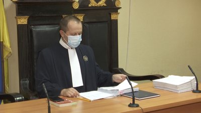 У справі жінки, яка вбила свого чоловіка у Дніпрі розпочали допит свідків У справі жінки, яка вбила свого чоловіка у Дніпрі розпочали допит свідків