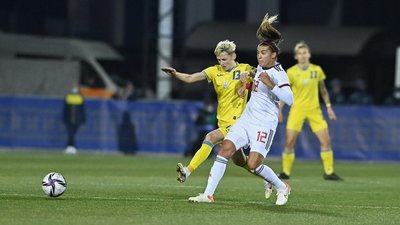 "Дєвочки, забрати м'яча!" Репортаж з матчу Україна – Іспанія у відборі на чемпіонат світу-2023