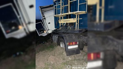 На Прилуччині сталася смертельна ДТП, внаслідок якої загинуло троє людей На Прилуччині сталася смертельна ДТП, внаслідок якої загинуло троє людей