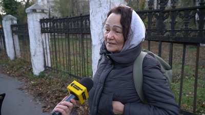 У Дніпрі планують встановити новорічну ялинку: чи підтримують рішення містяни У Дніпрі планують встановити новорічну ялинку: чи підтримують рішення містяни