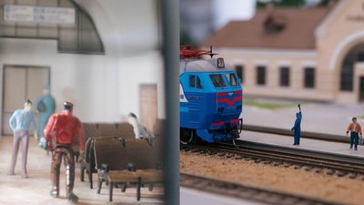 Рухається й світиться. З гайворонської вузькоколійки, що на Кіровоградщині, зробили макет для київського музею Рухається й світиться. З гайворонської вузькоколійки, що на Кіровоградщині, зробили макет для київського музею