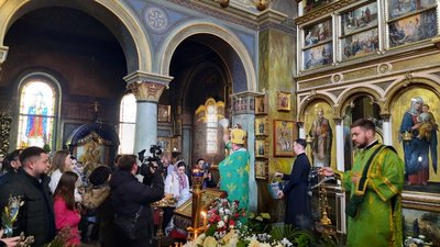 Львів'янам посвятили вербу Львів'янам посвятили вербу