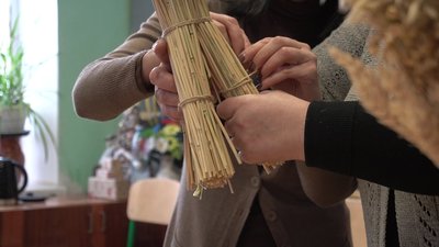 За традицією, дідух має стояти у домі протягом різдвяних свят За традицією, дідух має стояти у домі протягом різдвяних свят