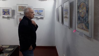 У Сумах відкрили виставку картин одеської художниці Євгенії Колісник У Сумах відкрили виставку картин одеської художниці Євгенії Колісник