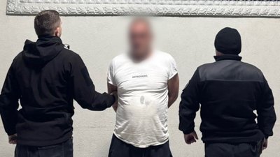 Підпалив авто сусіду через неприязні стосунки: на Закарпатті затримали підозрюваного Підпалив авто сусіду через неприязні стосунки: на Закарпатті затримали підозрюваного