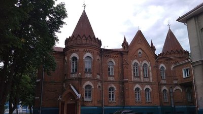 Обвалилася стіна одного з приміщень Сумської класичної гімназії