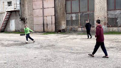 У Харкові 11 дітей ховаються від обстрілів у бункері промпідприємства: наймолодшому — два місяці У Харкові 11 дітей ховаються від обстрілів у бункері промпідприємства: наймолодшому — два місяці