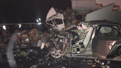 На Полтавщині в аварії загинули двоє дітей та чоловік