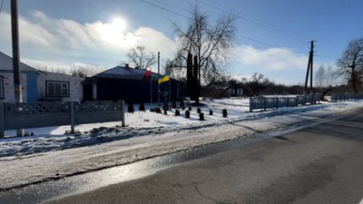 У бою отримав смертельне поранення Стас Прощенко. Тепер на тому місці у Дорогинках пам’ятний знак.