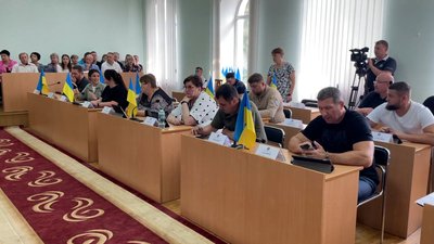 Останні в Україні: у Прилуках прийняли бюджет міста й 29 цільових програм Останні в Україні: у Прилуках прийняли бюджет міста й 29 цільових програм