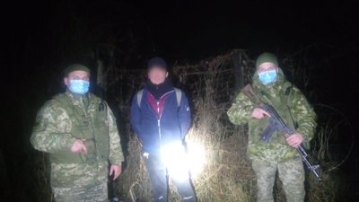 На Закарпатті затримали іноземця за 30 метрів від українсько-угорського кордону