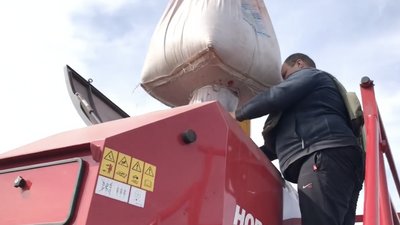 Війна й посівна: чи буде в Україні і світі продовольча криза — думки фермерів, економістів та Мінагро Війна й посівна: чи буде в Україні і світі продовольча криза — думки фермерів, економістів та Мінагро
