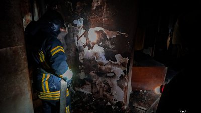 В Одесі сталась пожежа у двоповерхівці: загинула людина