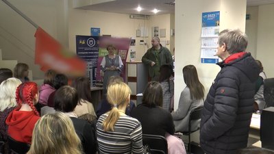 Робота для переселенців з Луганщини у Дніпрі: які курси пропонують та на яких спеціалістів попит