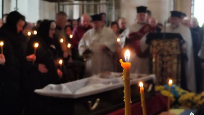 У Луцьку попрощалися із полеглим стрільцем Валерієм Нидзою